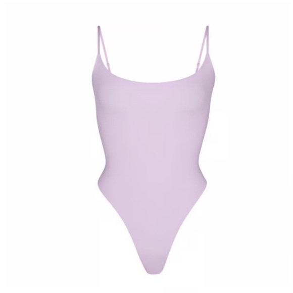 SKIMS Tops - SKIMS Limited Edition Fits Everybody Bodysuit Lily Size S